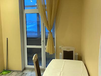 квартира за адресою Євгена Коновальця вул. (Щорса), 36 Е