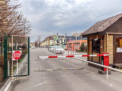 квартира за адресою Бишівська вул., 5