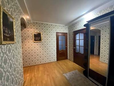 квартира за адресою Голосіївський просп. (40-річчя Жовтня), 68