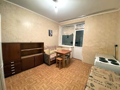 квартира по адресу Олены Пчилки ул., 3-А