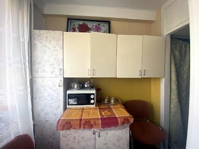 квартира за адресою Алішера Навої просп., 86
