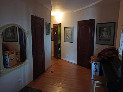 квартира за адресою с. Софіївська борщагівка, Соборна вул., 46