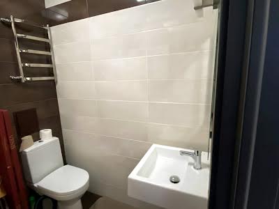квартира за адресою Миколи Бажана просп., 8-Б