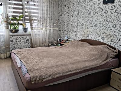 квартира по адресу Быкова Леонида бульв., 4