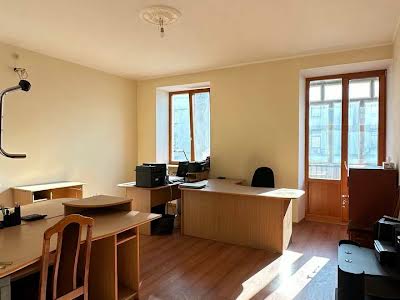 квартира по адресу Шота Руставели ул., 10