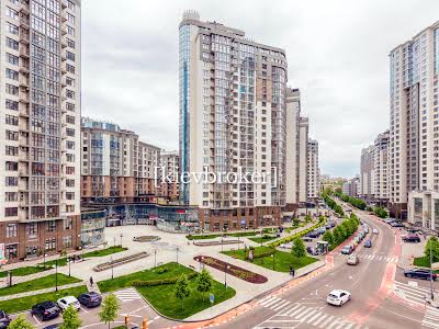 квартира по адресу Андрея Верхогляда ул. (Михайла Драгомирова), 16