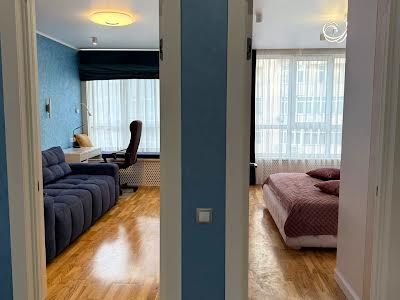 квартира за адресою Митрополита Василя Липківського вул. (Урицького), 33А