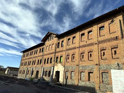коммерческая по адресу Лесі Українки ул., 174а