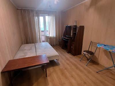 кімната за адресою Срібнокільська вул., 24-А