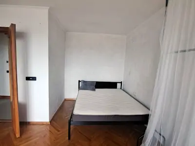 квартира за адресою Стратегічне шосе (Науки), 21