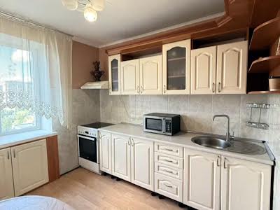 квартира по адресу Оболонский просп., 49