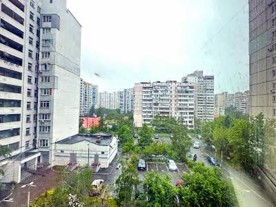 квартира по адресу Анны Ахматовой ул., 16-Б