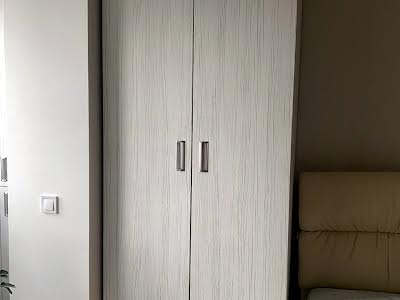 квартира за адресою Амвросія Бучми бульв., 4