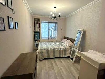 квартира за адресою Празька вул., 32