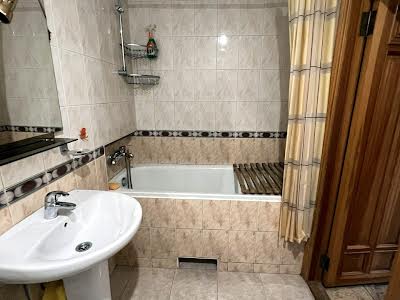 квартира за адресою Академіка Доброхотова вул., 15