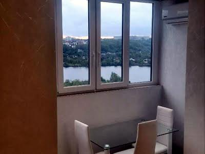 квартира за адресою Нескорених вул. (Героїв Праці), 1-К