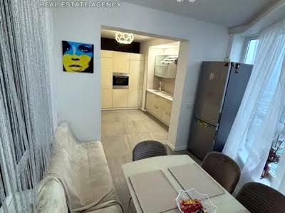 квартира за адресою Урлівська вул., 38
