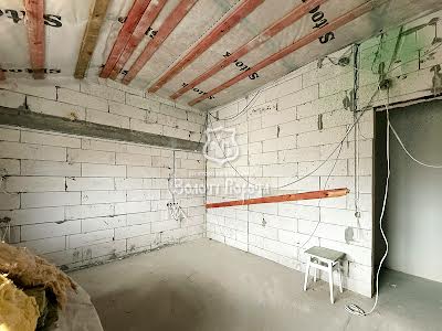 будинок за адресою с. Святопетрівське, Святоюрівська вул., 35б