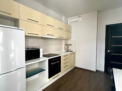 квартира за адресою Регенераторна вул., 4