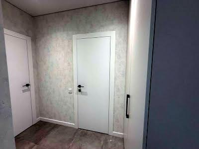квартира за адресою Михайла Максимовича вул. (Онуфрія Трутенка), 28е