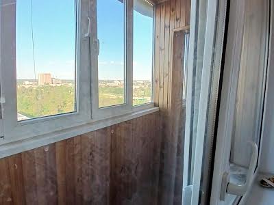 квартира за адресою Братиславська вул., 2