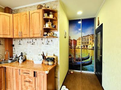 квартира за адресою Соборна вул., 126/15