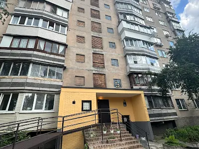 квартира по адресу Гонгадзе Георгия просп. (Советской Украины), 24-Б