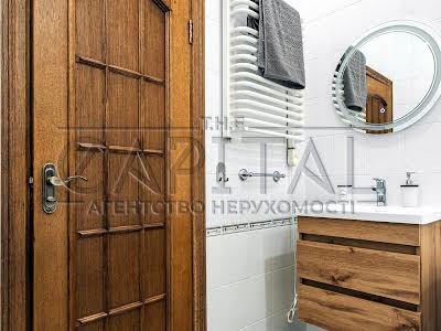 квартира за адресою Антоновича вул. (Горького), 9