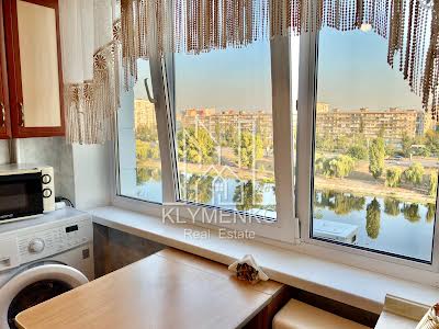 квартира за адресою Ентузіастів вул., 7