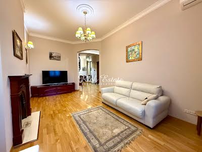 квартира за адресою Лисенка вул., 8