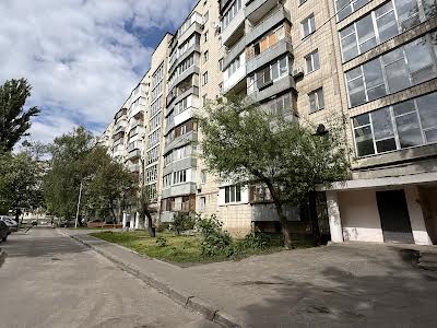 квартира по адресу Олега Мудрака ул. (Генерала Наумова), 23-А