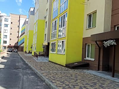 квартира за адресою Стеценка вул., 75-Р