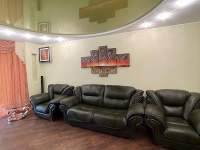 квартира за адресою Макіївська вул., 8