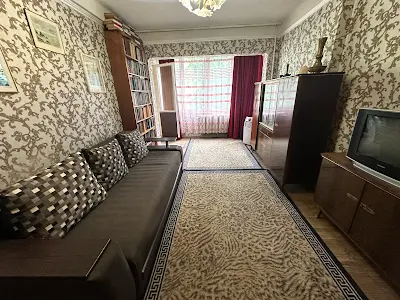 квартира за адресою Романа Ратушного вул. (Волгоградська), 33