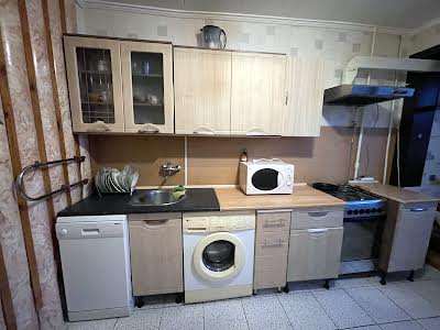 квартира за адресою Загорівська вул. (Багговутівська), 38