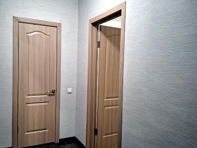 квартира за адресою Авіаконструктора Ігоря Сікорського вул. (Танкова), 4д