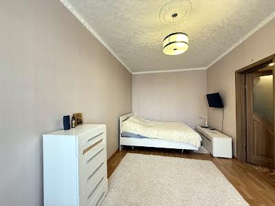 квартира по адресу Боголюбова ул., 5