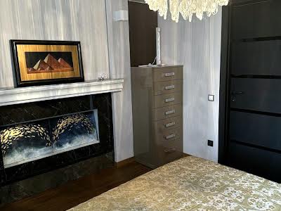 квартира за адресою Митрополита Василя Липківського вул. (Урицького), 37в