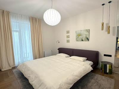 квартира за адресою Київ, Бульварно-Кудрявська вул. (Воровського), 17
