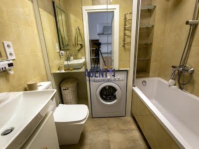 квартира за адресою щас, 50