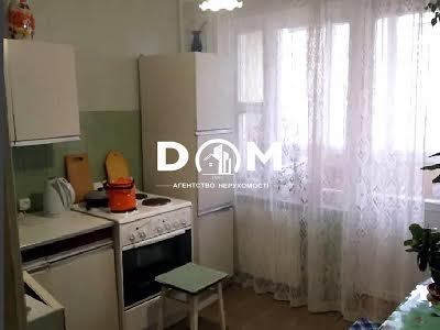 квартира за адресою Митрополита Василя Липківського вул. (Урицького), 32