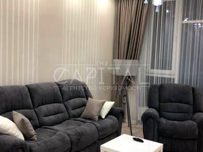 квартира за адресою Авіаконструктора Антонова вул., 2-Б