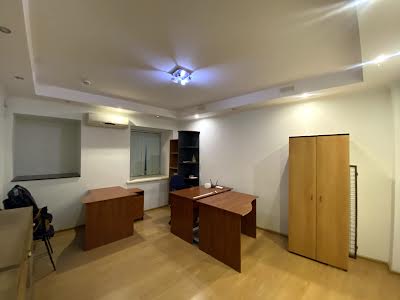 комерційна за адресою Січових Стрільців вул. (Артема), 33Б