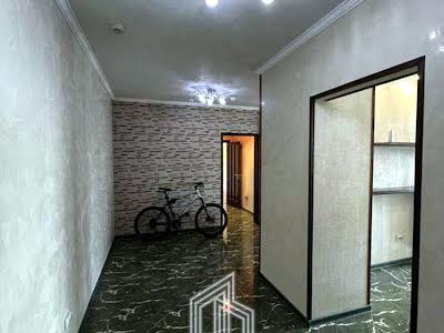 квартира за адресою Срібнокільська вул., 1
