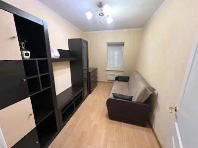 квартира за адресою Красицького вул., 8