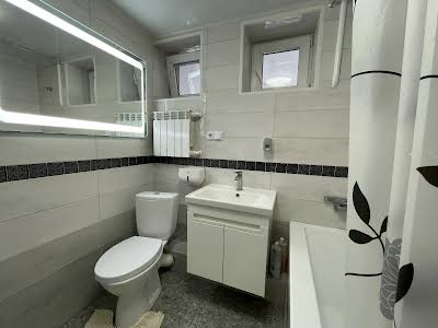 будинок за адресою смт. Калинівка, мічуріна, 12а