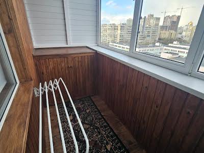 квартира за адресою Ревуцького вул., 29