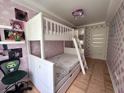 квартира за адресою Михайла Бойчука вул. (Кіквідзе), 10