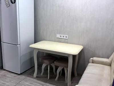 квартира за адресою Леся Курбаса просп., 15