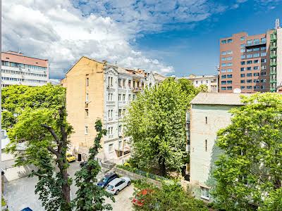 квартира за адресою Володимирська вул., 86а